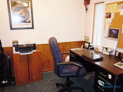 208 E 11th, Genoa, OH 43430 photo 6
