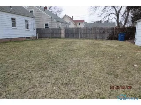 1702 Perth St, Toledo, OH 43607 photo 5