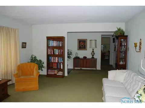 775 Pine St, Wauseon, OH 43567 photo 8