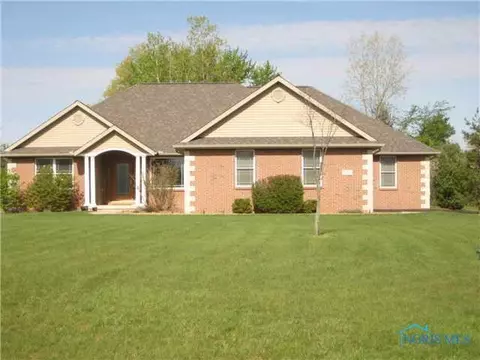 111 Hogan Ln, Bryan, OH 43506 photo 1