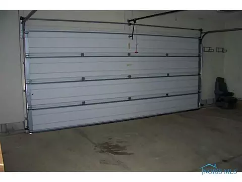 914 W Maple St, Clyde, OH 43410 photo 11