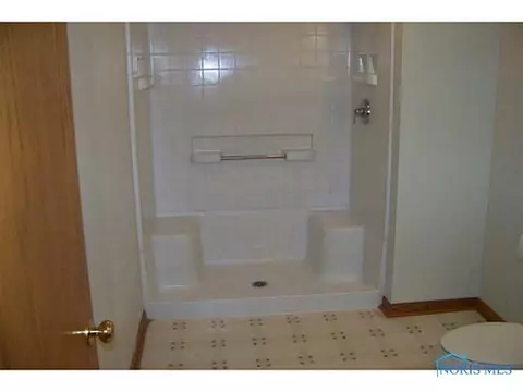 914 W Maple St, Clyde, OH 43410 photo 13