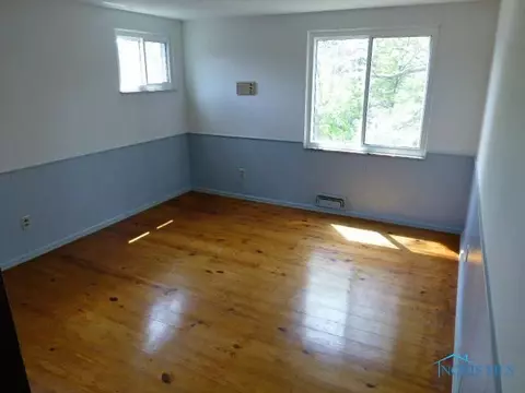 2649 Castleton Ave, Toledo, OH 43613 photo 16