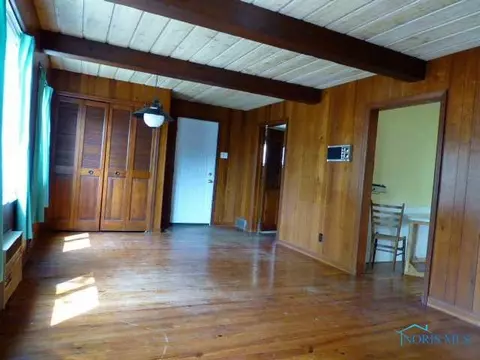 2649 Castleton Ave, Toledo, OH 43613 photo 7