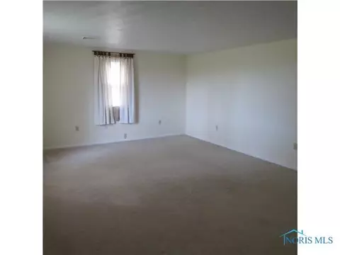 869 Johnson, Paulding, OH 45879 photo 5