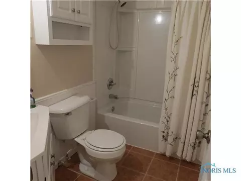 869 Johnson, Paulding, OH 45879 photo 8