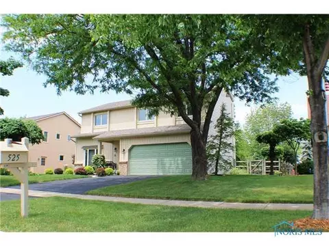 525 Thackeray Rd, Maumee, OH 43537 photo 2