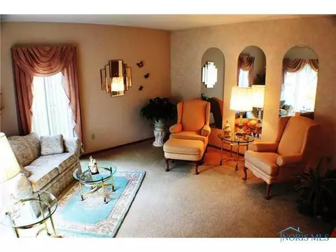 525 Thackeray Rd, Maumee, OH 43537 photo 15