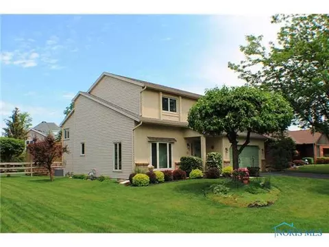 525 Thackeray Rd, Maumee, OH 43537 photo 3