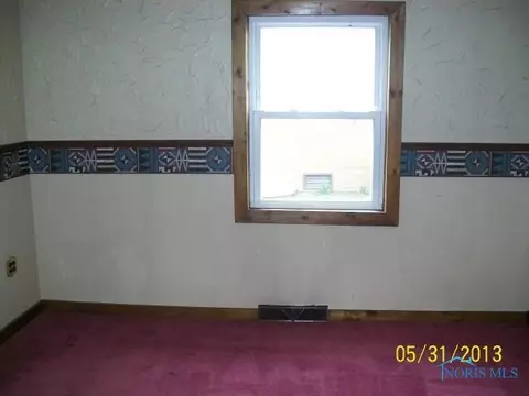 1908 Watts Ave, Oregon, OH 43616 photo 4