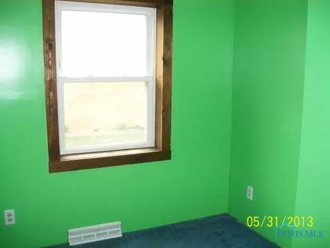 1908 Watts Ave, Oregon, OH 43616 photo 3