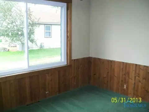 1908 Watts Ave, Oregon, OH 43616 photo 6