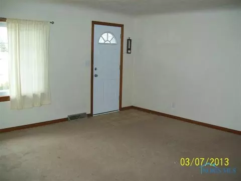408 E Un, Walbridge, OH 43465 photo 6