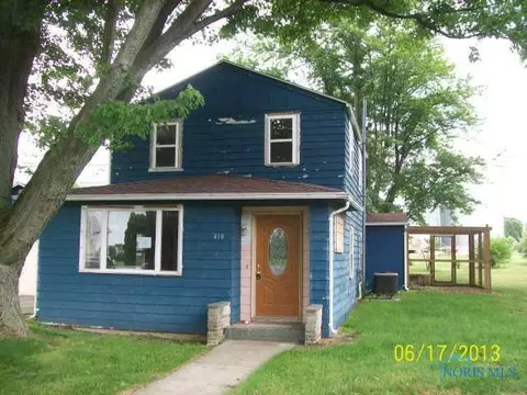 410 E Maple St, Clyde, OH 43410 photo 1