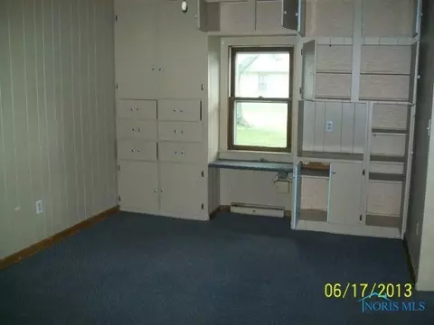 410 E Maple St, Clyde, OH 43410 photo 5