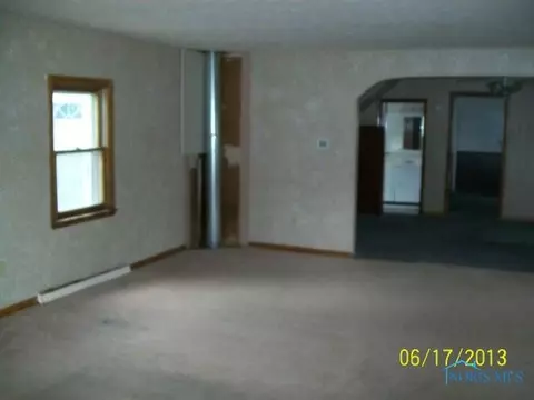 410 E Maple St, Clyde, OH 43410 photo 6