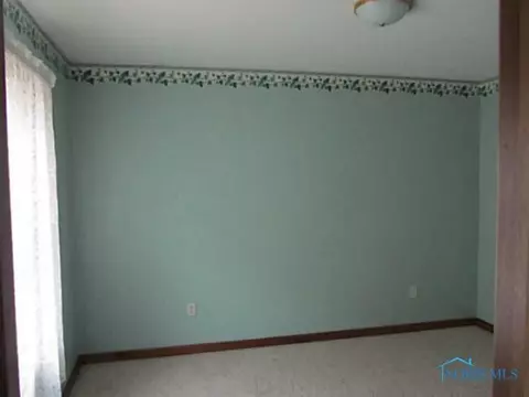 929 E Wilson St, Bryan, OH 43506 photo 8