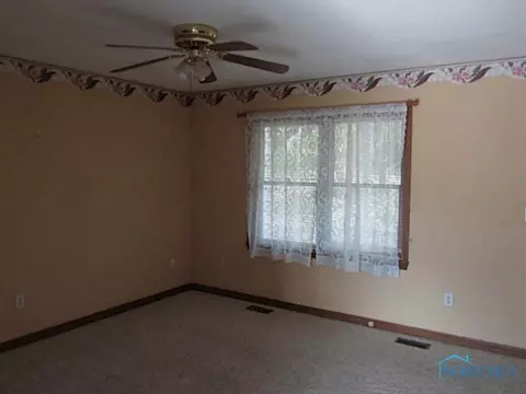 929 E Wilson St, Bryan, OH 43506 photo 7