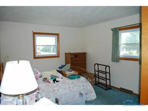 111 Linden St, Lyons, OH 43533 photo 13