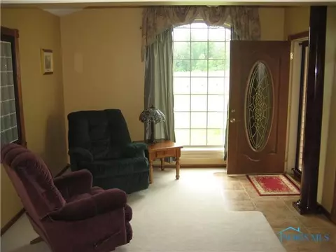 202 Lakeview Dr, Bryan, OH 43506 photo 9