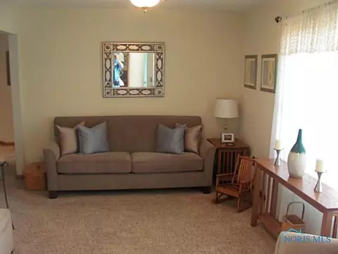 817 Meadowbrook Dr, Paulding, OH 45879 photo 2