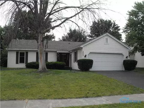 3933 Farmbrook, Sylvania, OH 43560 photo 1