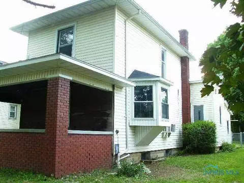 212 E Walnut St, North Baltimore, OH 45872 photo 13