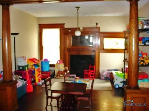 203 W Franklin St, Edon, OH 43518 photo 7