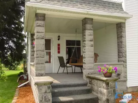 203 W Franklin St, Edon, OH 43518 photo 18