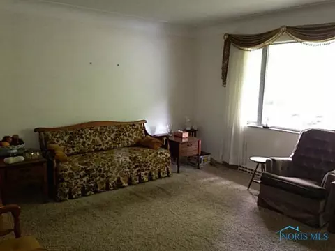 2821 Wanamaker Dr, Toledo, OH 43613 photo 5