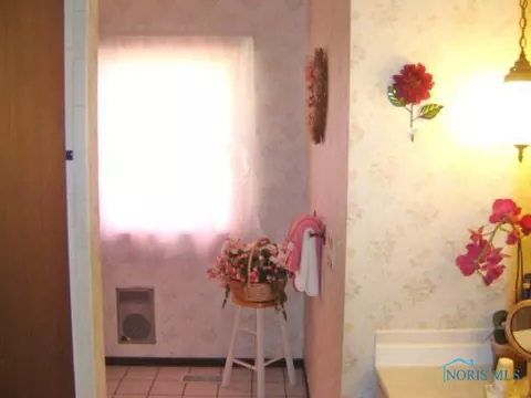 3126 Springtime, Oregon, OH 43616 photo 7