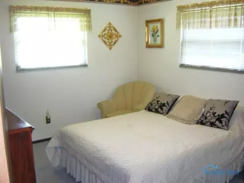 3126 Springtime, Oregon, OH 43616 photo 8