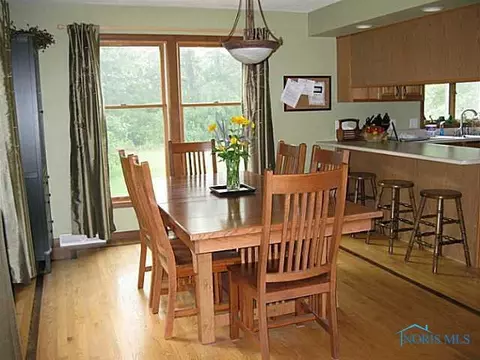 3675 Eber Rd, Monclova, OH 43542 photo 7