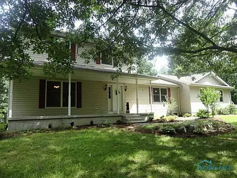 3675 Eber Rd, Monclova, OH 43542 photo 1