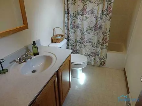 3675 Eber Rd, Monclova, OH 43542 photo 12
