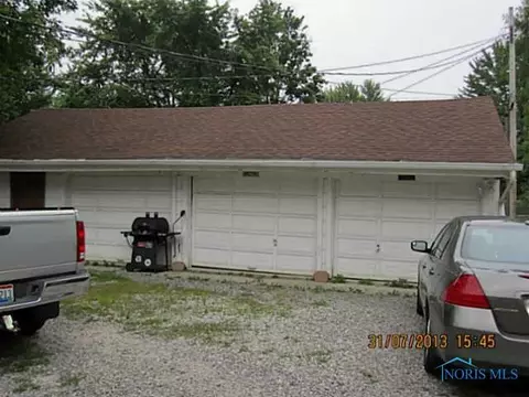 216 E Hamilton St, Bryan, OH 43506 photo 3
