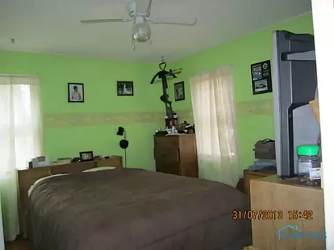 216 E Hamilton St, Bryan, OH 43506 photo 9