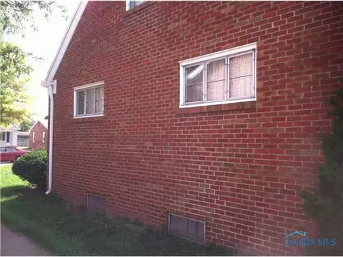 2844 Wanamaker Dr, Toledo, OH 43613 photo 3