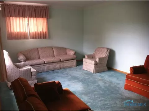 2844 Wanamaker Dr, Toledo, OH 43613 photo 12