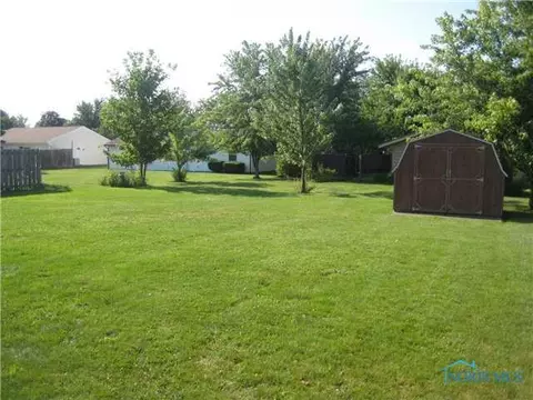1118 Bavarian Ln, Bryan, OH 43506 photo 12