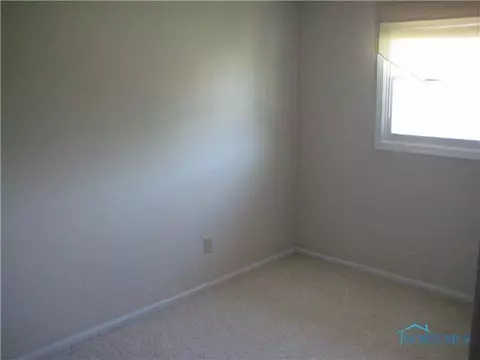 1118 Bavarian Ln, Bryan, OH 43506 photo 6