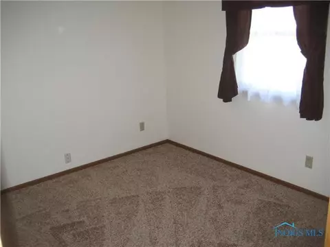 1609 E Wilson St, Bryan, OH 43506 photo 10