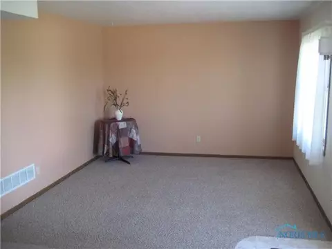 1609 E Wilson St, Bryan, OH 43506 photo 6
