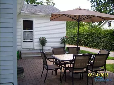 112 Perry St, Haskins, OH 43525 photo 16