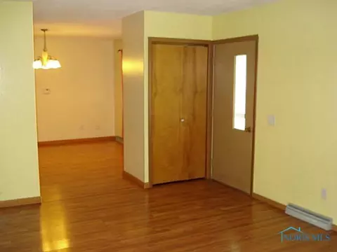 875 E Graceway Dr, Napoleon, OH 43545 photo 5