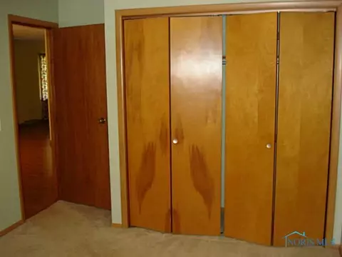 875 E Graceway Dr, Napoleon, OH 43545 photo 12