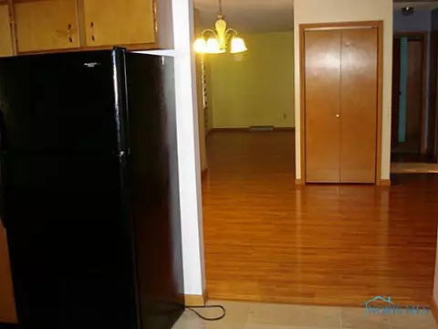 875 E Graceway Dr, Napoleon, OH 43545 photo 11