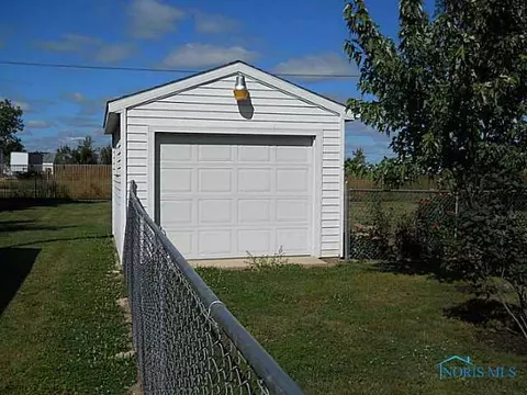620 N Dix St, Paulding, OH 45879 photo 4
