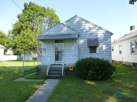 642 Evesham Ave, Toledo, OH 43607 photo 2