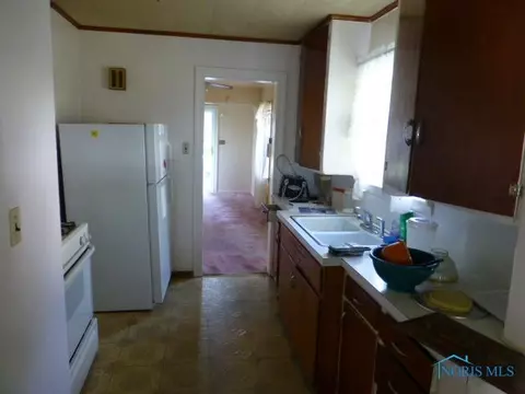 642 Evesham Ave, Toledo, OH 43607 photo 5